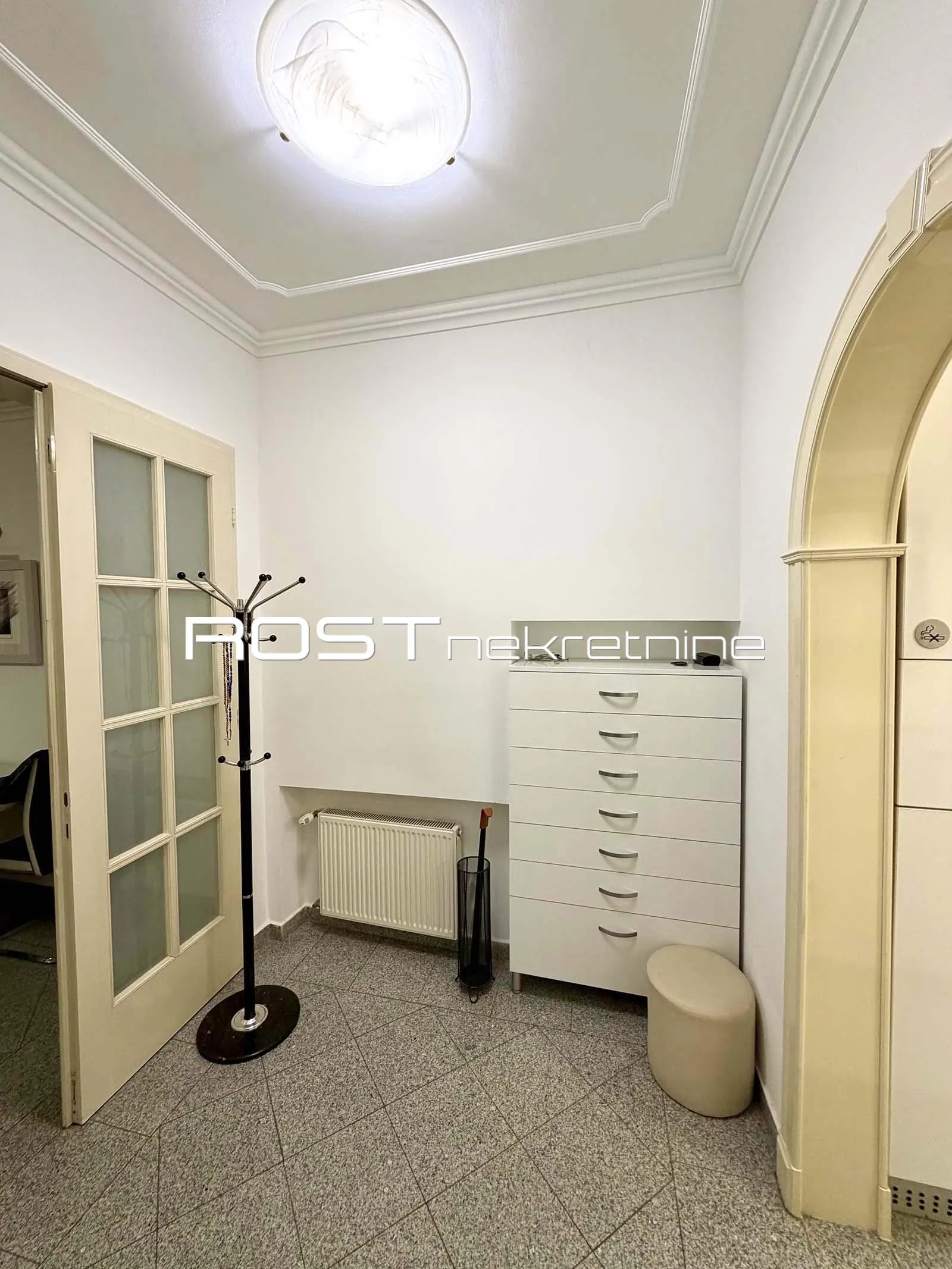 strogi centar - frankopanska - 63 m2, 3-sobni - novouređeni stan - slika 26