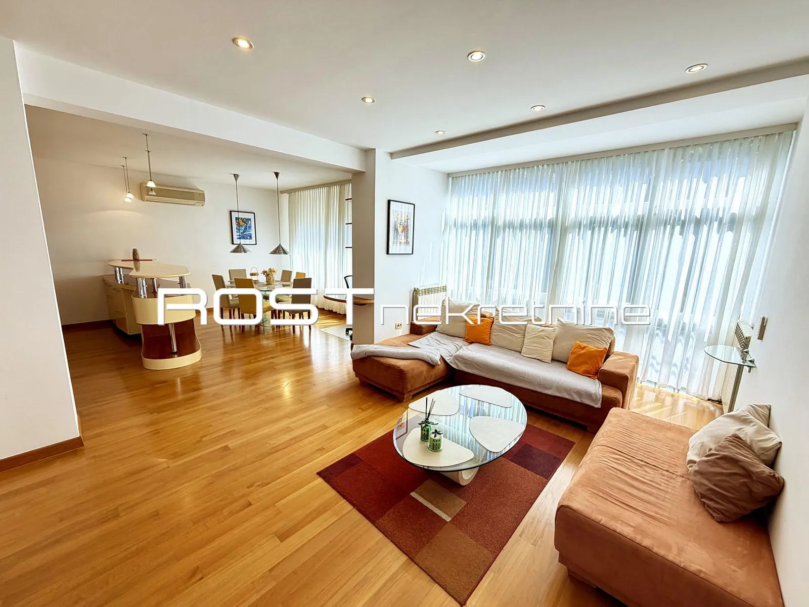 centar - savska cesta - 70 m2, 3-sobni + balkon - atraktivni - slika 6