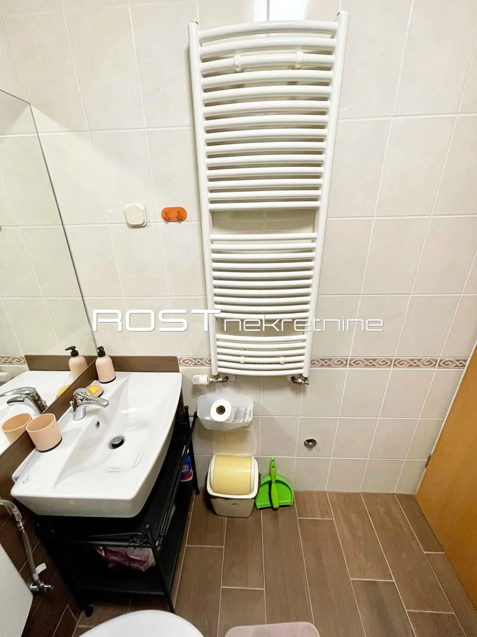 kajzerica - podbrežje - 60 m2, 3-sobni + balkon + garaža - atraktivni - slika 21