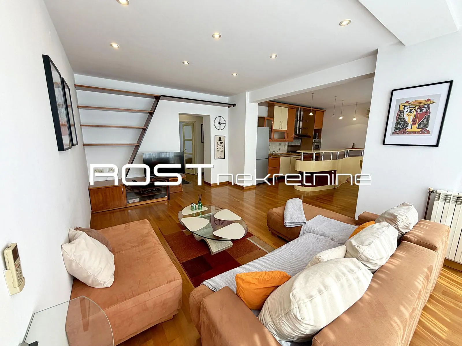 centar - savska cesta - 70 m2, 3-sobni + balkon - atraktivni - slika 6