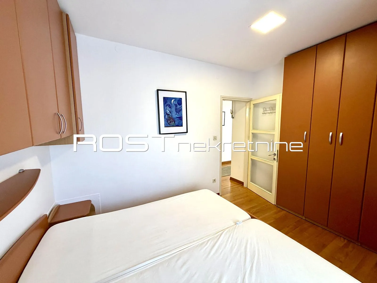 centar - savska cesta - 70 m2, 3-sobni + balkon - atraktivni - slika 19