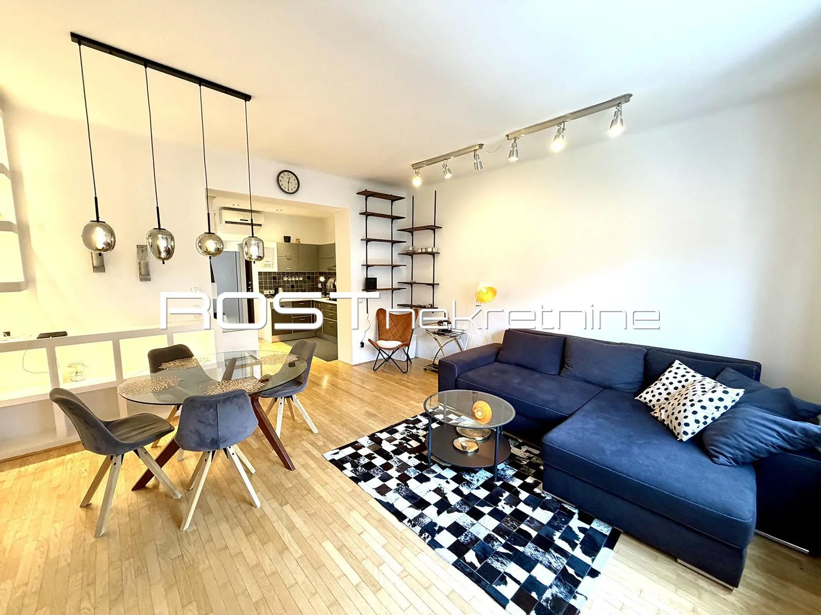 kvaternikov trg - martićeva - 50 m2, 2-sobni + balkon - luksuzni - slika 3