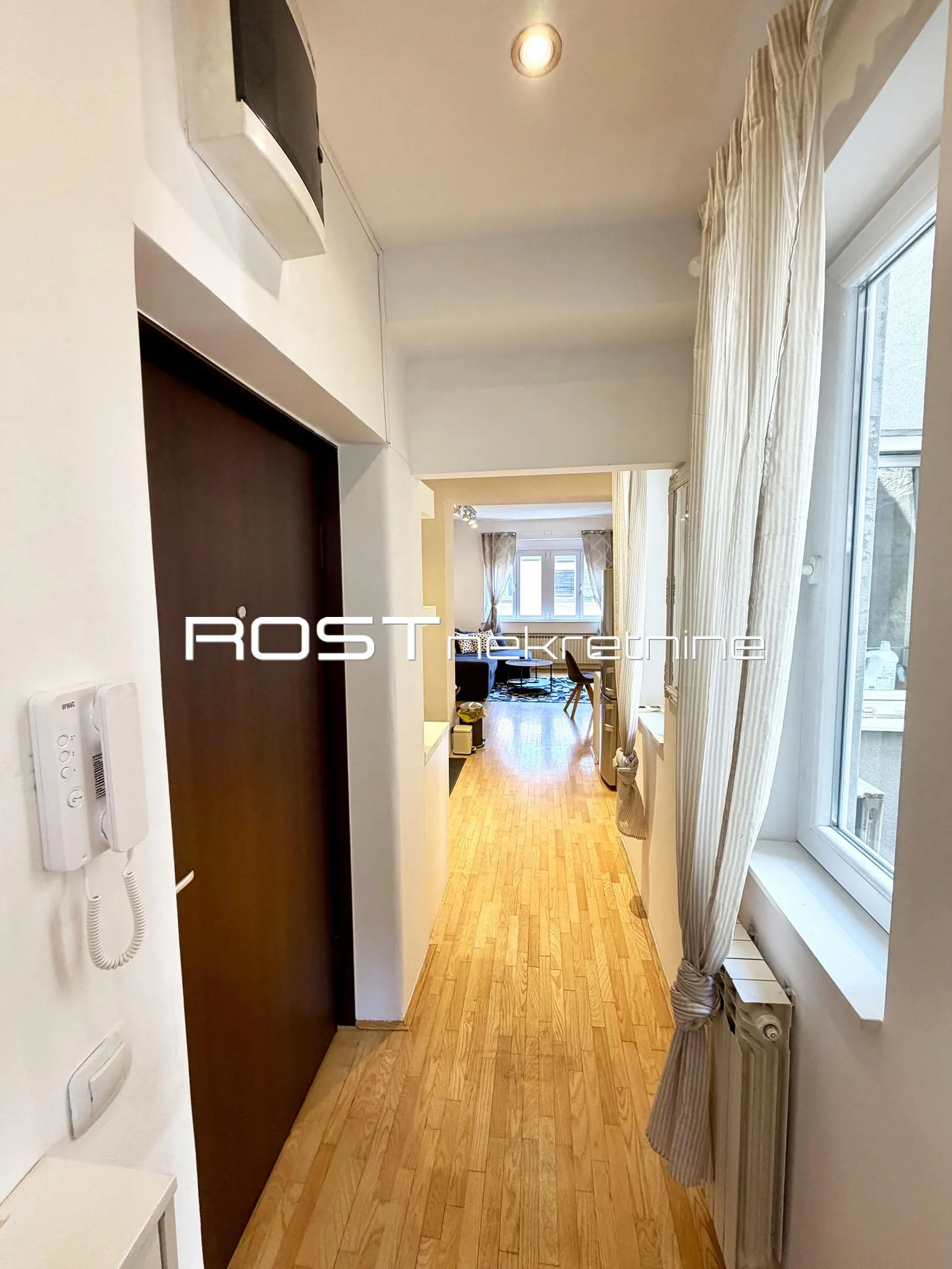 kvaternikov trg - martićeva - 50 m2, 2-sobni + balkon - luksuzni - slika 23