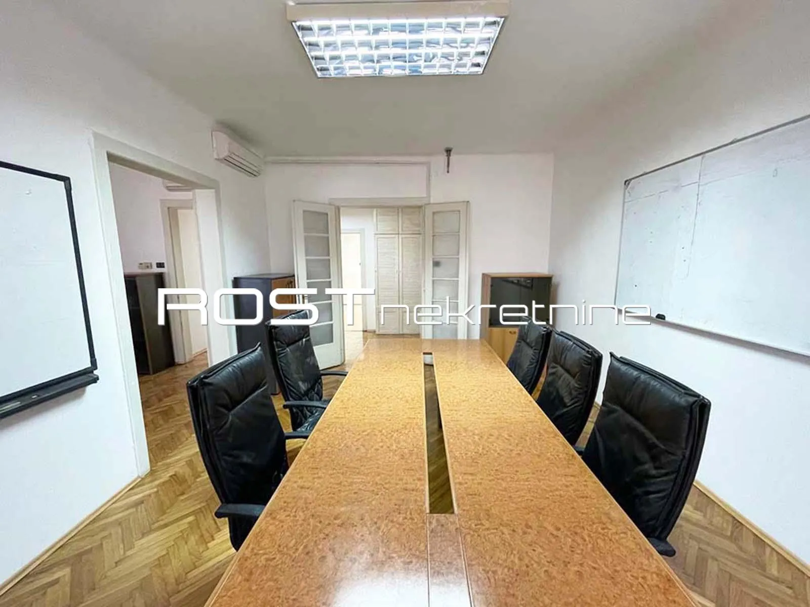 centar - laginjina - 76 m2, 4-sobni + balkon - namješten - novouređeni - slika 4