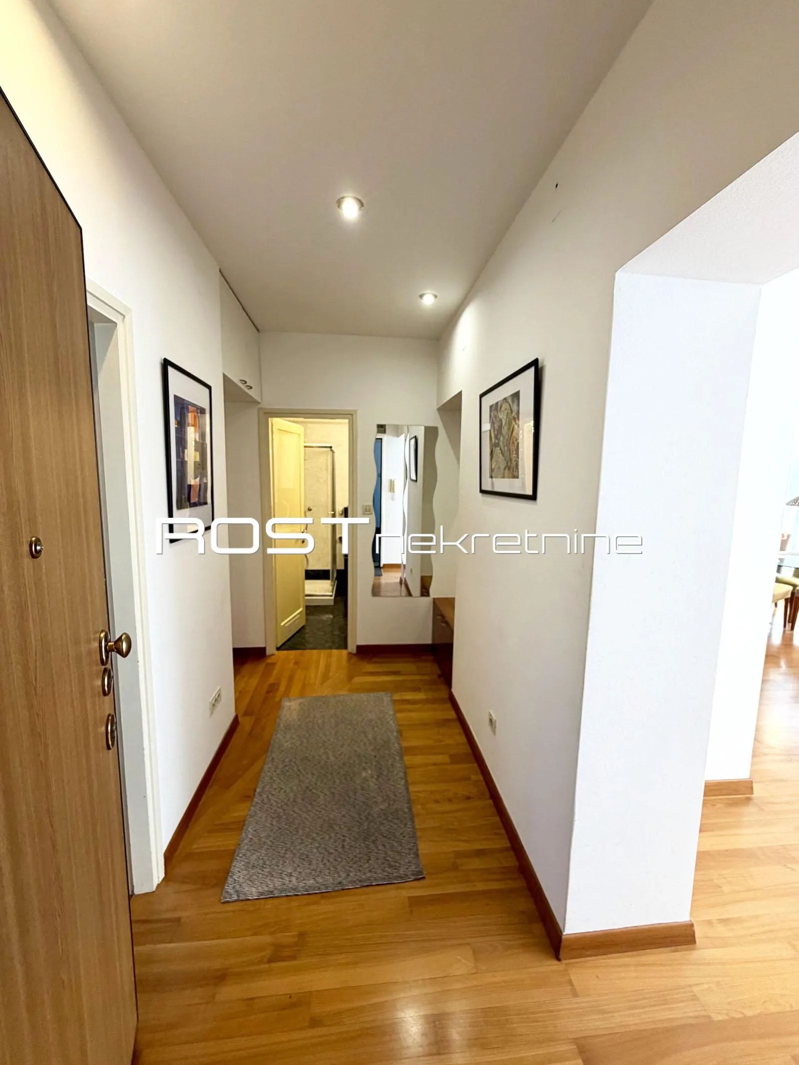centar - savska cesta - 70 m2, 3-sobni + balkon - atraktivni - slika 25