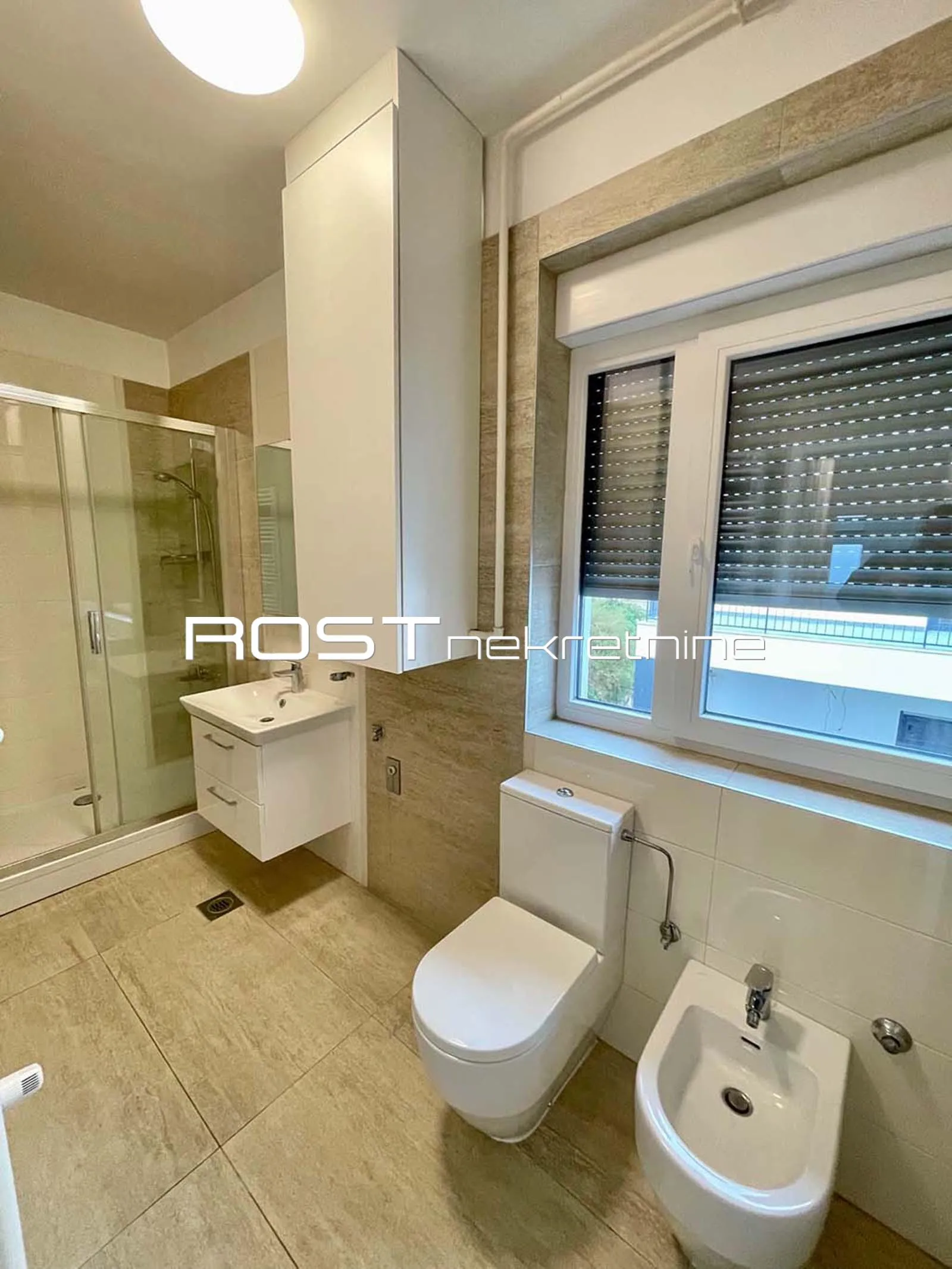 maksimir - srebrnjak - 200 m2, 5-sobni+ terasa+ garaža + parking - lux - slika 12