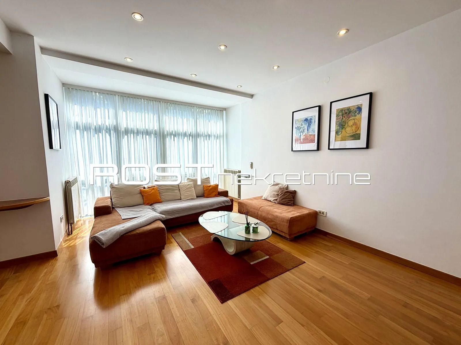 centar - savska cesta - 70 m2, 3-sobni + balkon - atraktivni - slika 4