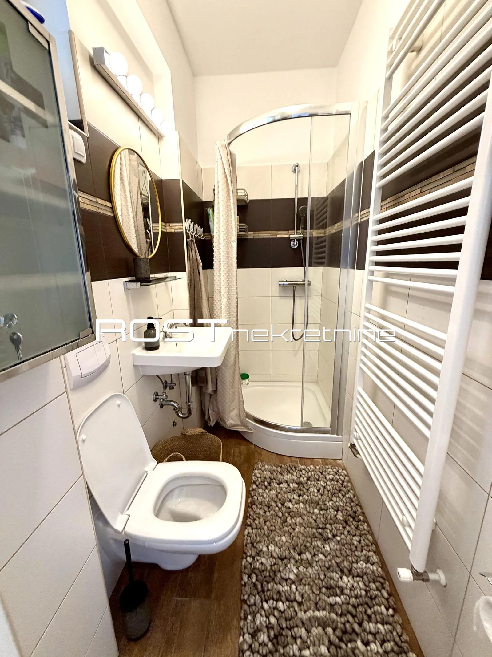 kvaternikov trg - martićeva - 50 m2, 2-sobni + balkon - luksuzni - slika 18