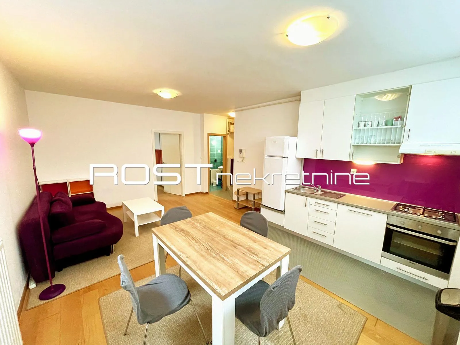 TREŠNJEVKA - Trakošćanska - 42m2, 2-sobni - novouređeni - Zagreb
