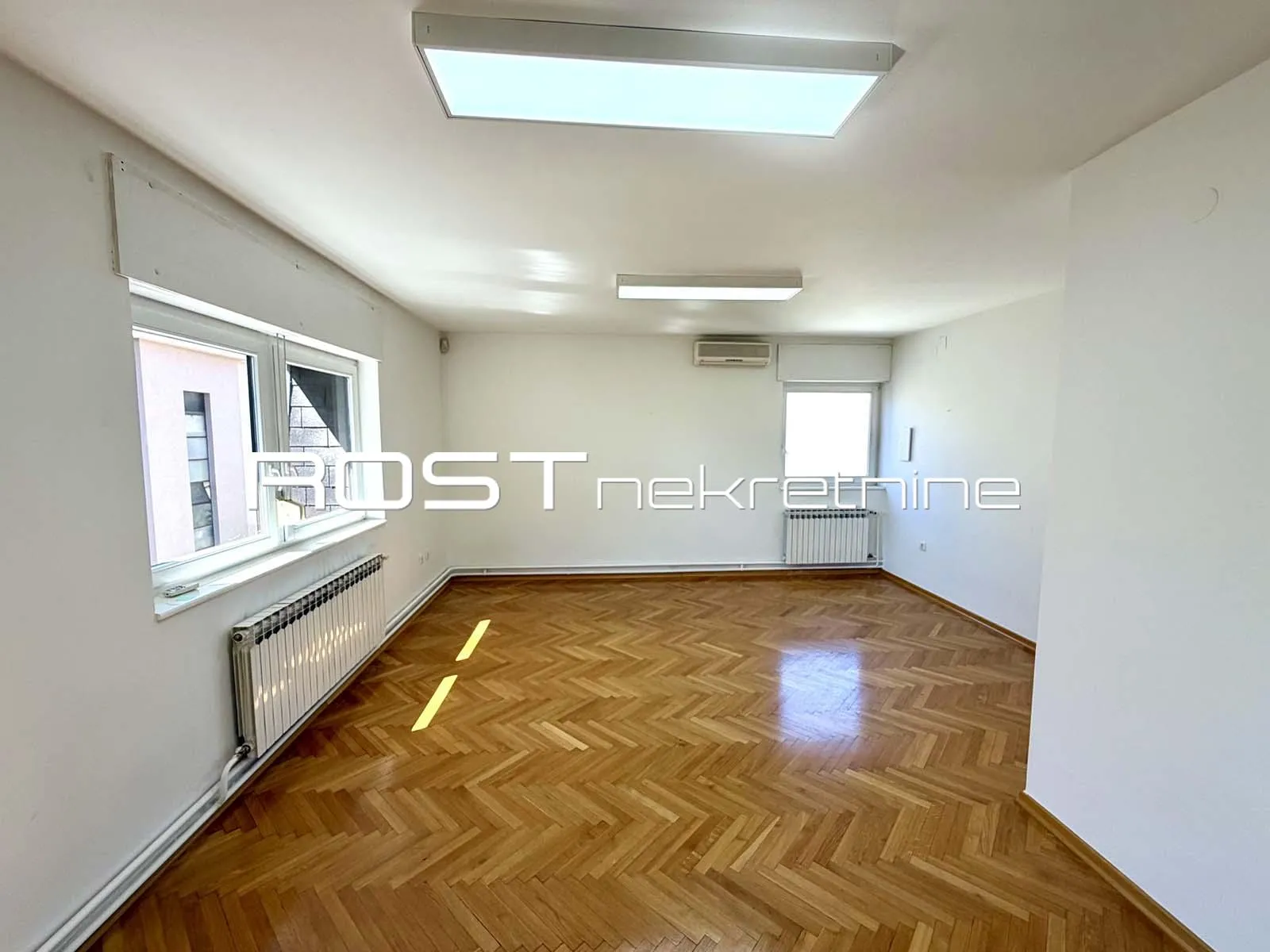 kvaternikov trg - heinzelova - 100 m2, 4-sobni + parking - slika 1