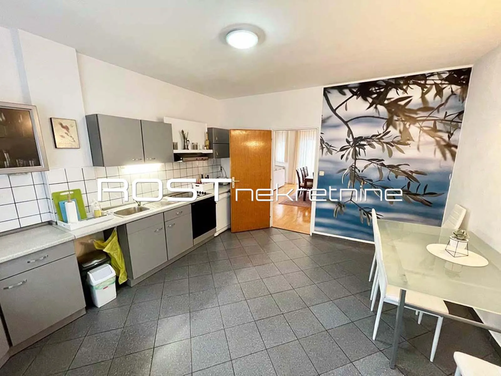 gračani - 163 m2, 3-sobni + terasa + parking - atraktivna vila - slika 11