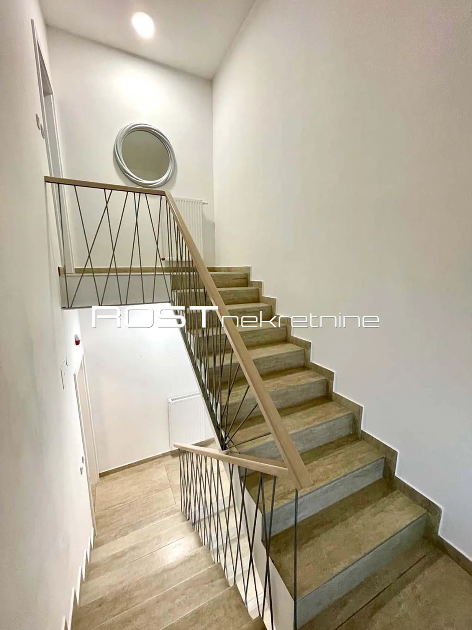 maksimir - srebrnjak - 200 m2, 5-sobni+ terasa+ garaža + parking - lux - slika 15