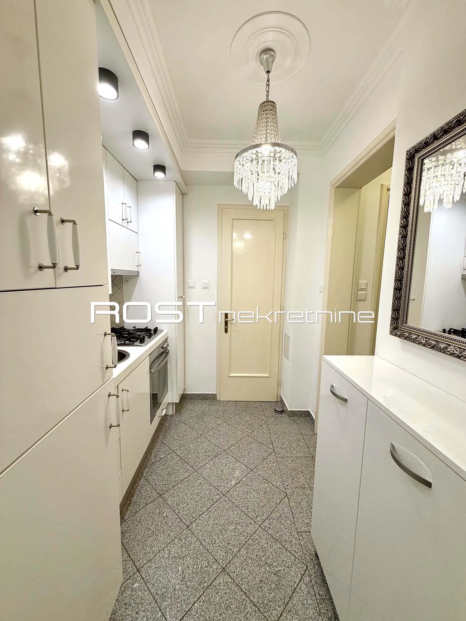 strogi centar - frankopanska - 63 m2, 3-sobni - novouređeni stan - slika 6