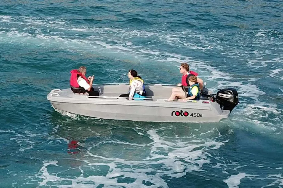 roto 450s basic - nepotopiva brodica - slika 4