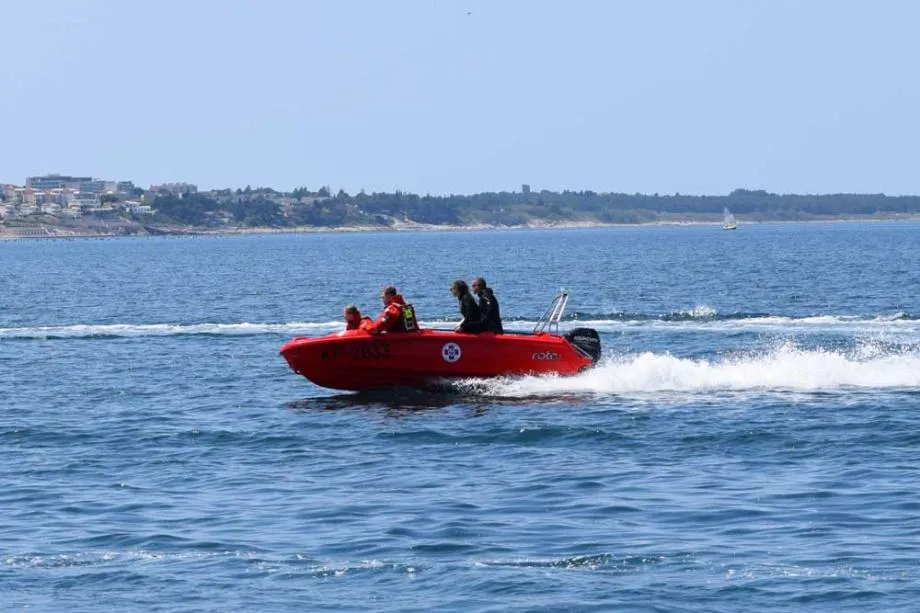 roto 450s - nepotopiva brodica (rescue - za profesionalce i žurnost) - slika 4