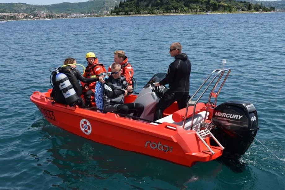 roto 450s - nepotopiva brodica (rescue - za profesionalce i žurnost) - slika 10