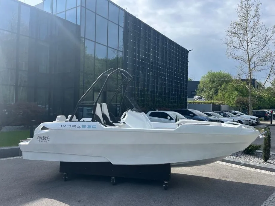 roto hydra 530 - novo doba brodica - slika 19