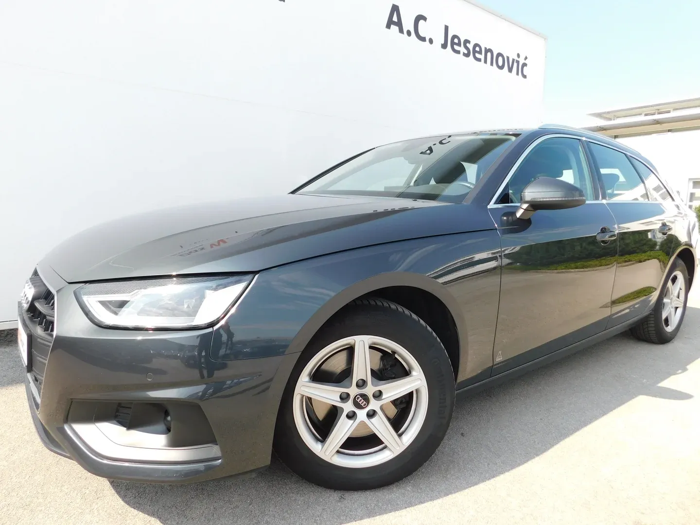 12204 audi a4 avant 30 tdi s tronic - slika 7