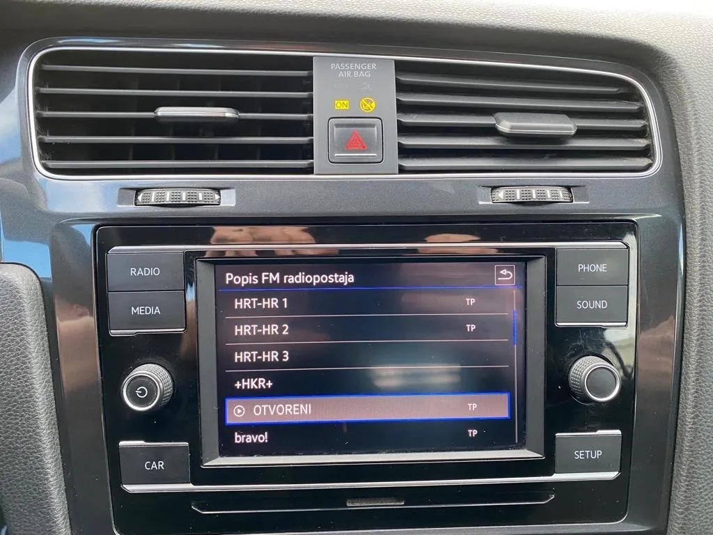 vw golf 7 1,0 tsi, aut. klima, tempomat, 1. vlasnik, 4x garancija!! - slika 22