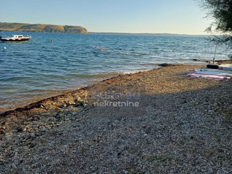 rtina- građevinsko zemljište 1129 m2, 50 m od prekrasne plaže i mora ! - slika 3
