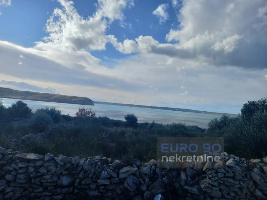 rtina- građevinsko zemljište 579 m2, pogled na more !!! - slika 2
