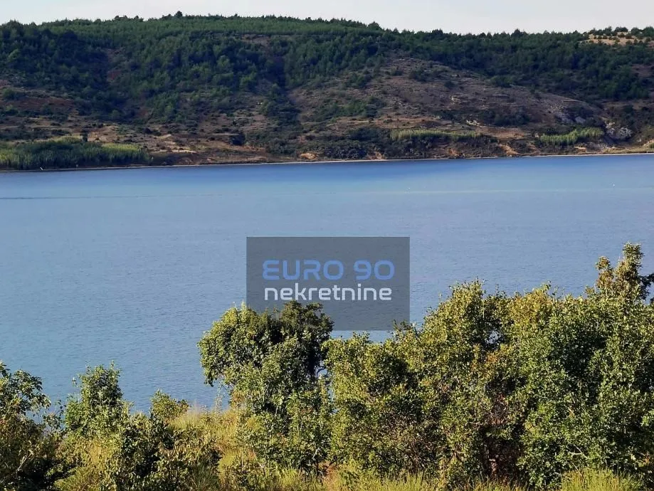 rtina- građevinsko zemljište 976 m2, top lokacija , pogled na more !!! - slika 9