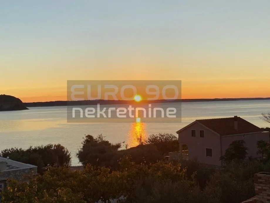 rtina-moderna vila sa dva stana i panoramskim pogledom na more - slika 4