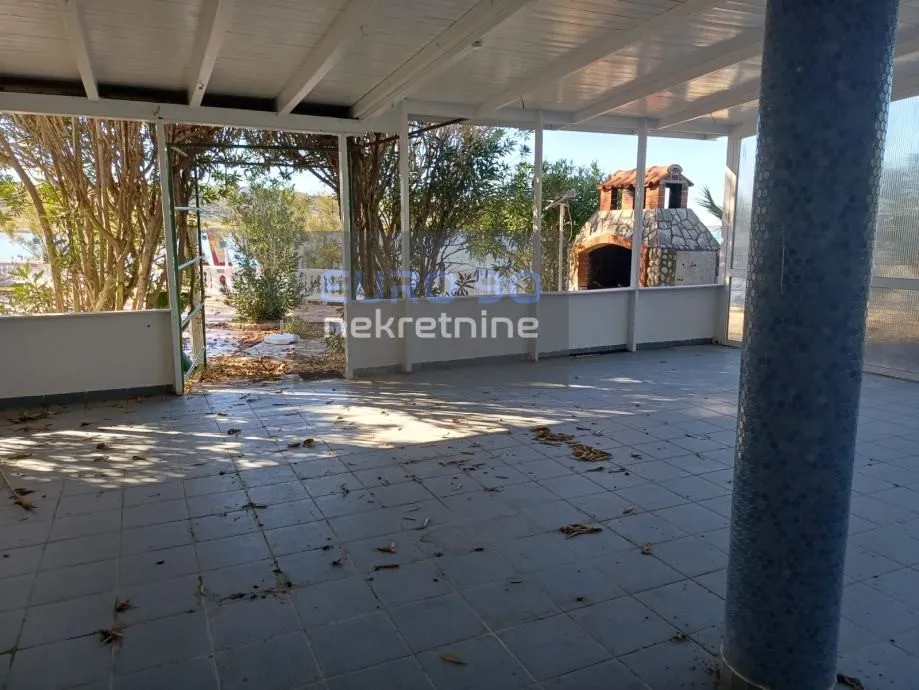 rtina- velika kuća s 12 apartmana, 1.red do mora i prekrasne plaže - slika 16