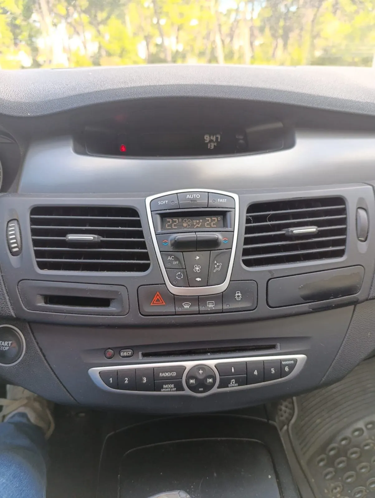 renault laguna grandtour 2,0 dci - slika 18