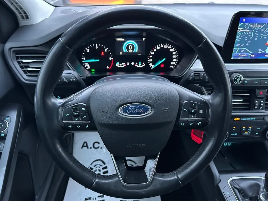 ford focus 1.5 tdci - 118000km - led - navi - garancija - reg 1 god !! - slika 11