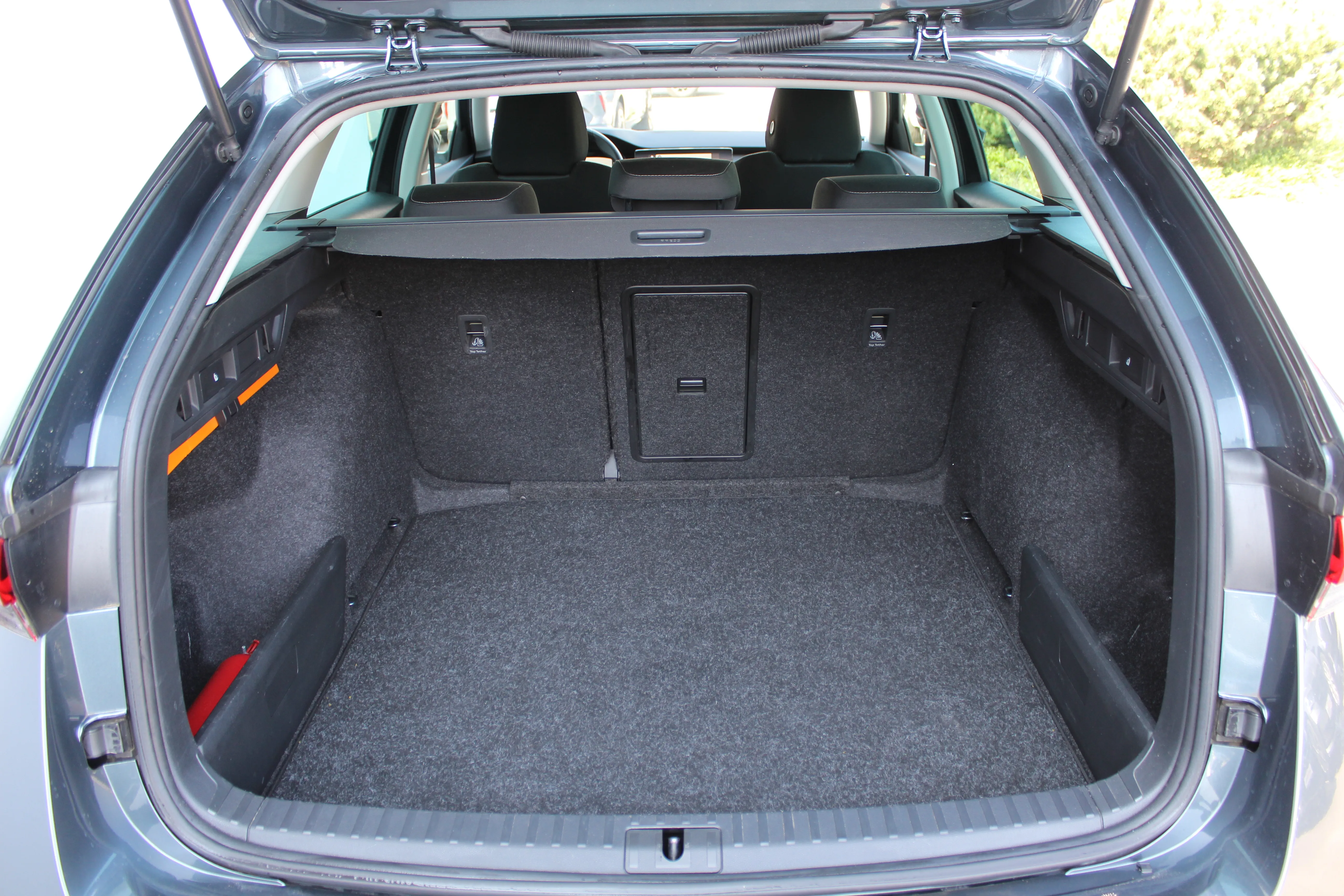 13147 škoda octavia combi ambition 2.0 tdi dsg - slika 16