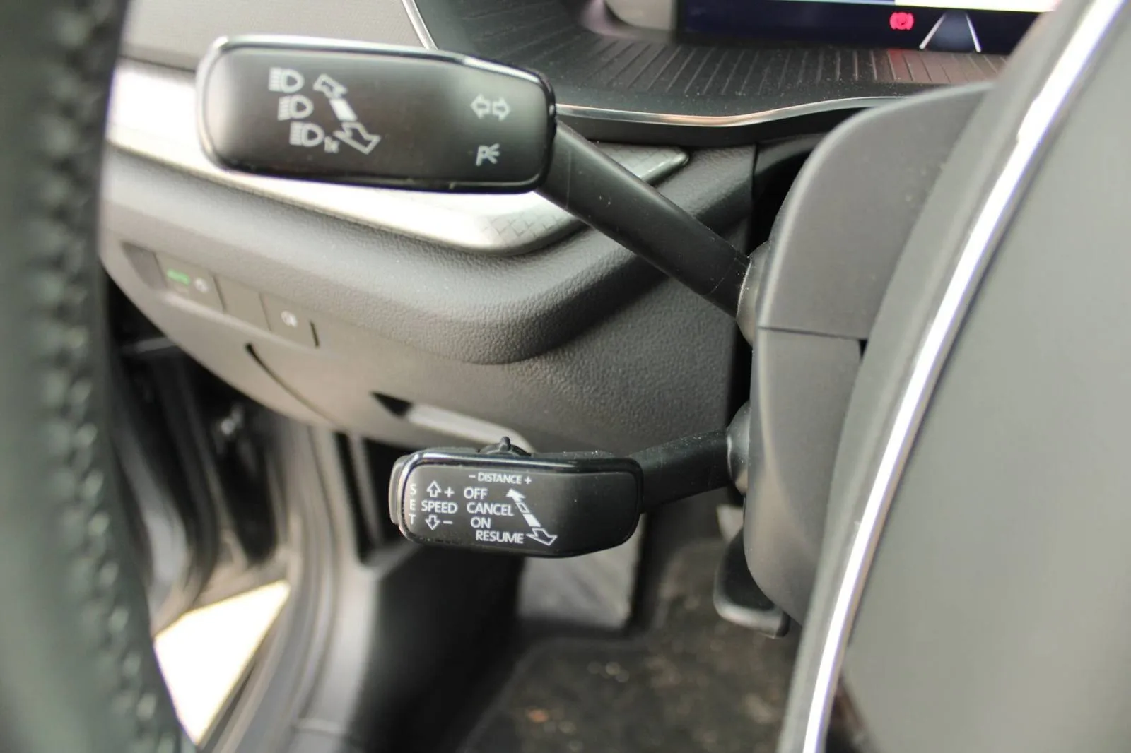 škoda octavia combi 2.0 tdi *led, navigacija, kamera* - slika 19