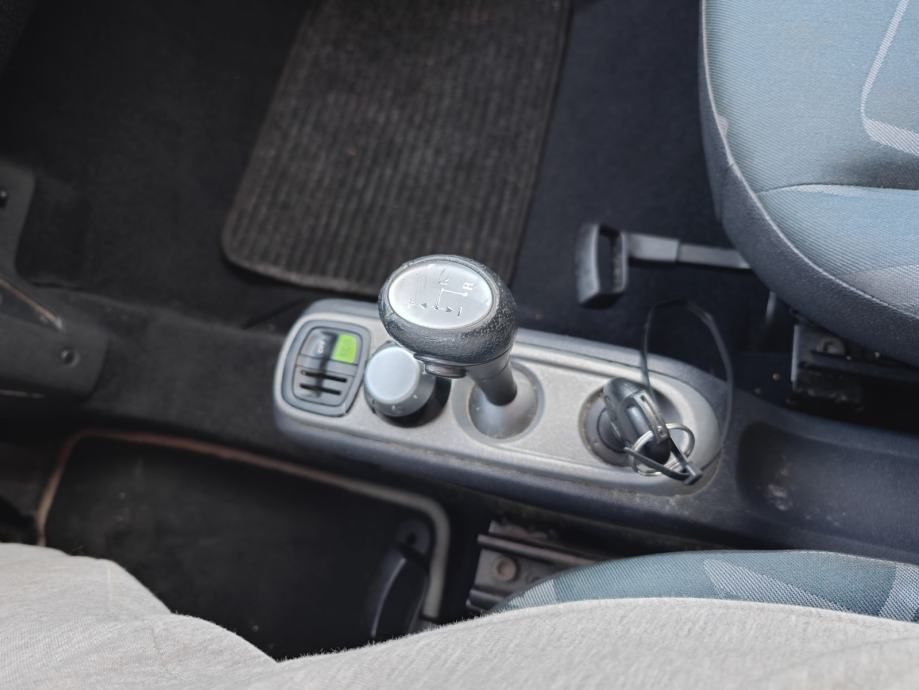 smart fortwo coupe pulse softip automatik - slika 18
