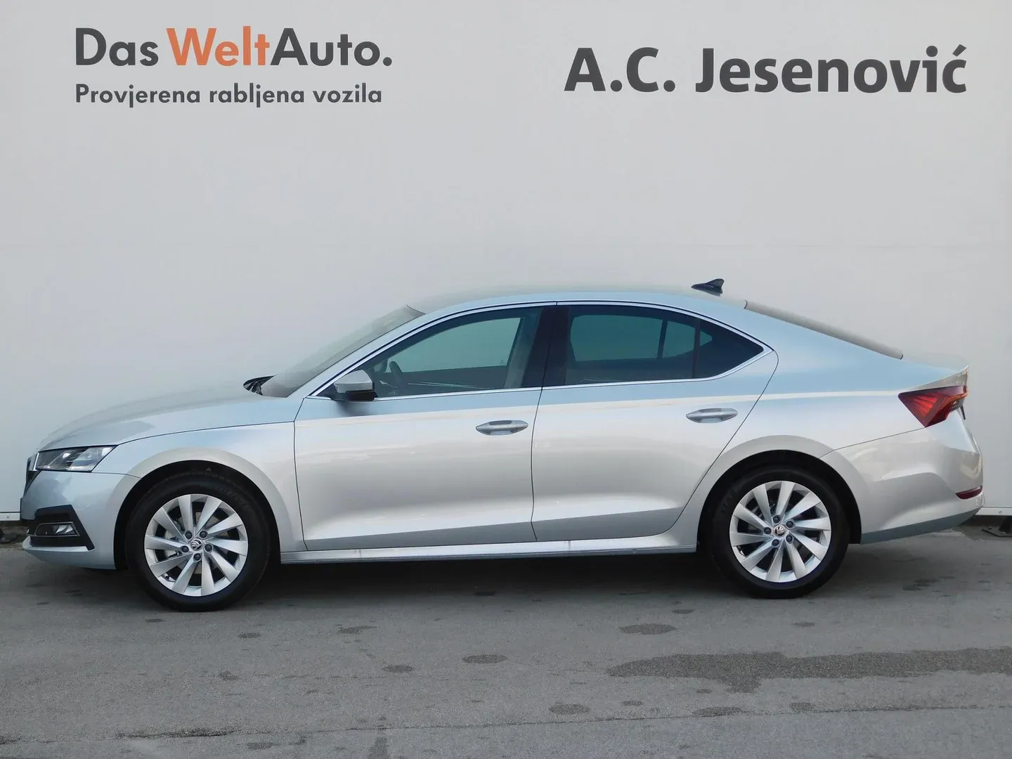 10480 škoda octavia style 2.0 tdi dsg - slika 8