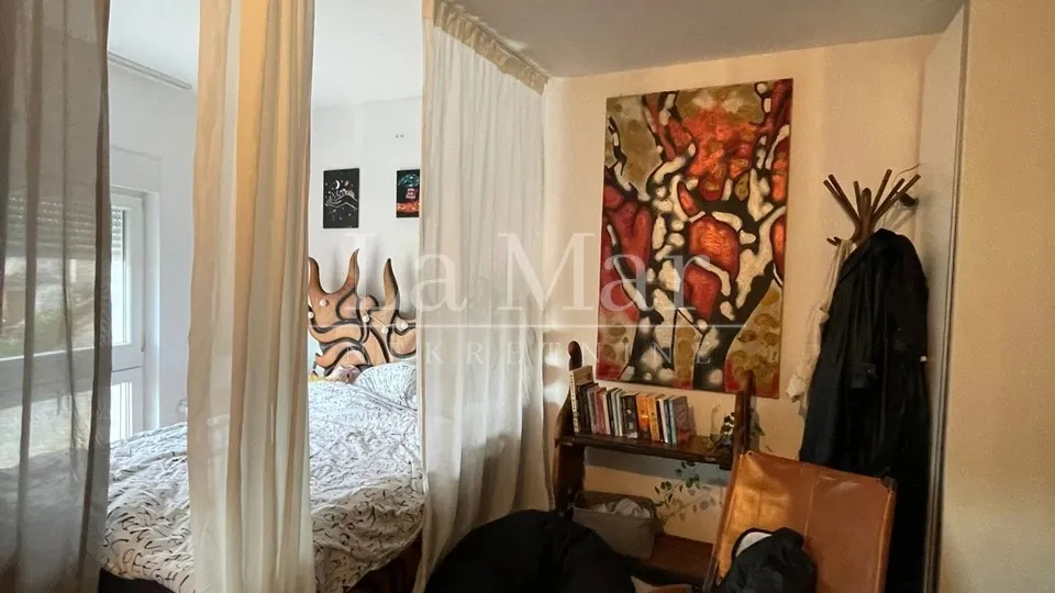 bijenik- garsonijera, 28m2, 2.kat - slika 2