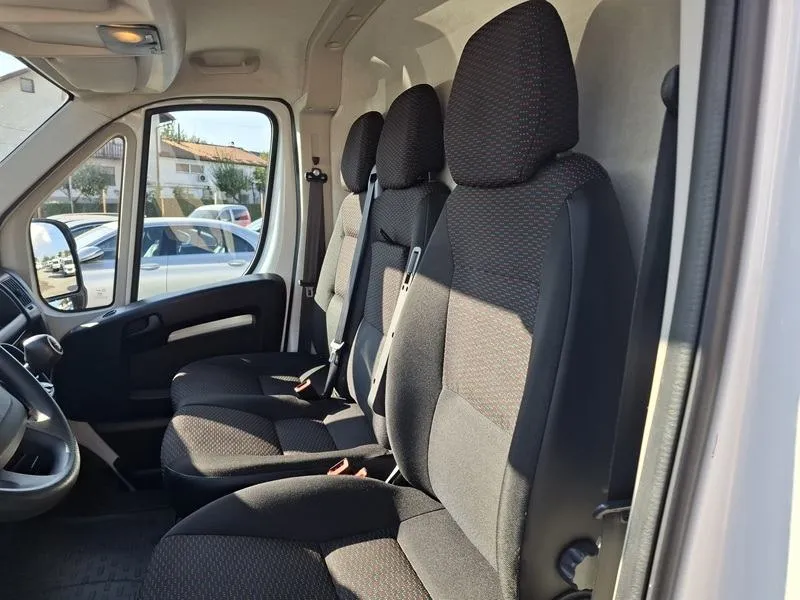 peugeot boxer 2.2 hdi*140ks*klima*navigacija*l4h2*park.kamera* - slika 11