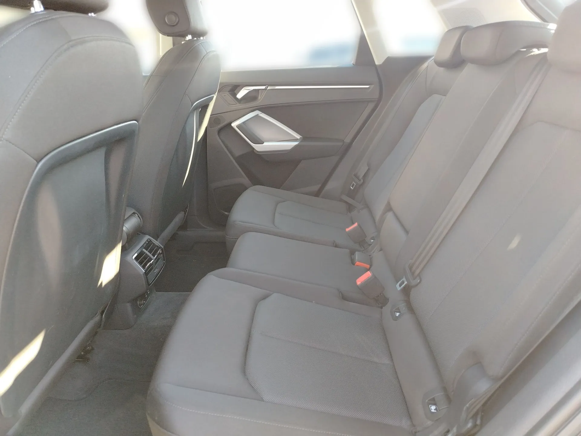 audi q3 35 tdi s tronic - slika 11