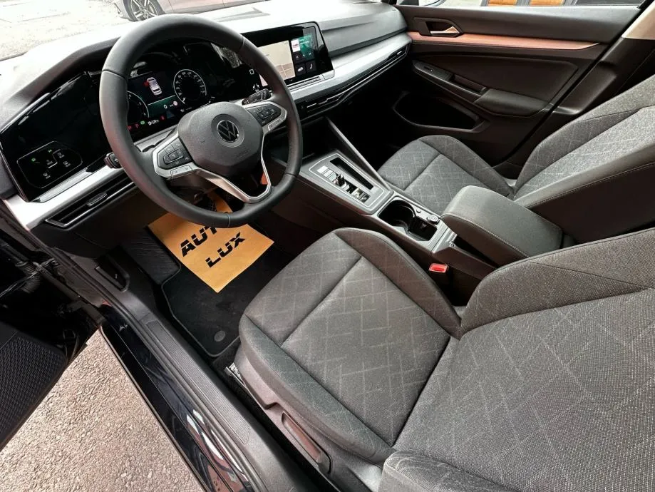 vw golf 8 2,0 tdi automatik •110 kw•ambi light•navi•automatik• - slika 7