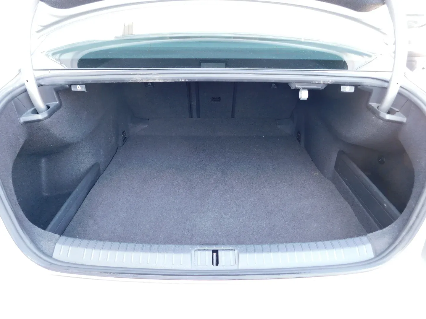 06723 volkswagen passat 2.0 tdi bmt dsg comfortline - slika 12