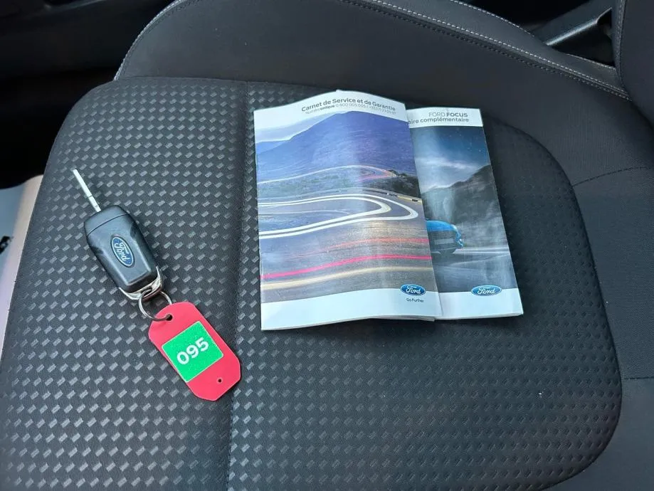 ford focus 1.5 tdci - 118000km - led - navi - garancija - reg 1 god !! - slika 20