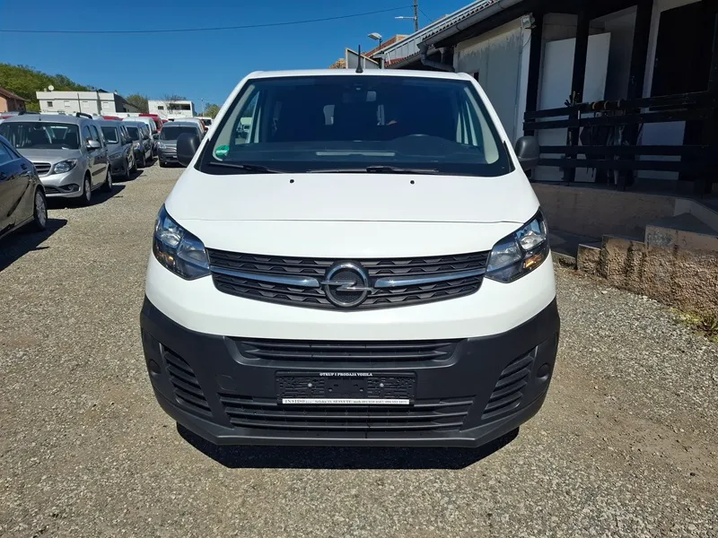 opel vivaro 2.0 cdti*122ks*klima*kuka za vuču*5+1* - slika 2