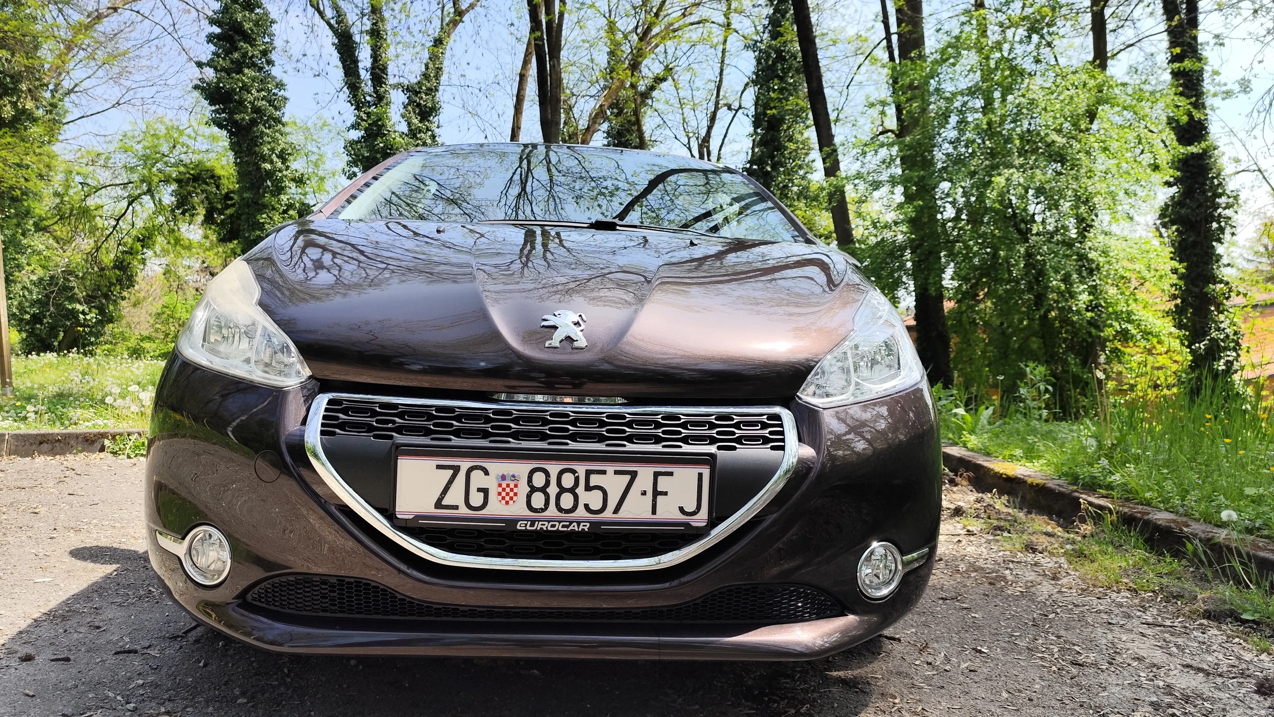 peugeot 208 1.4 vti active - slika 2