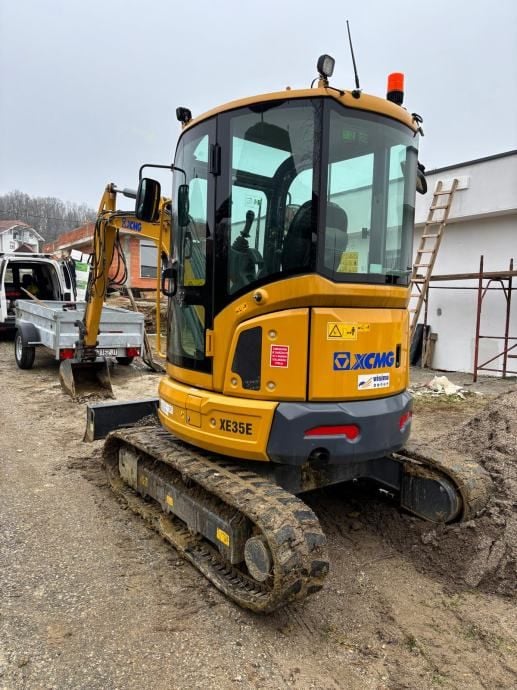 rabljeni bager xcmg 4.0 t - slika 4