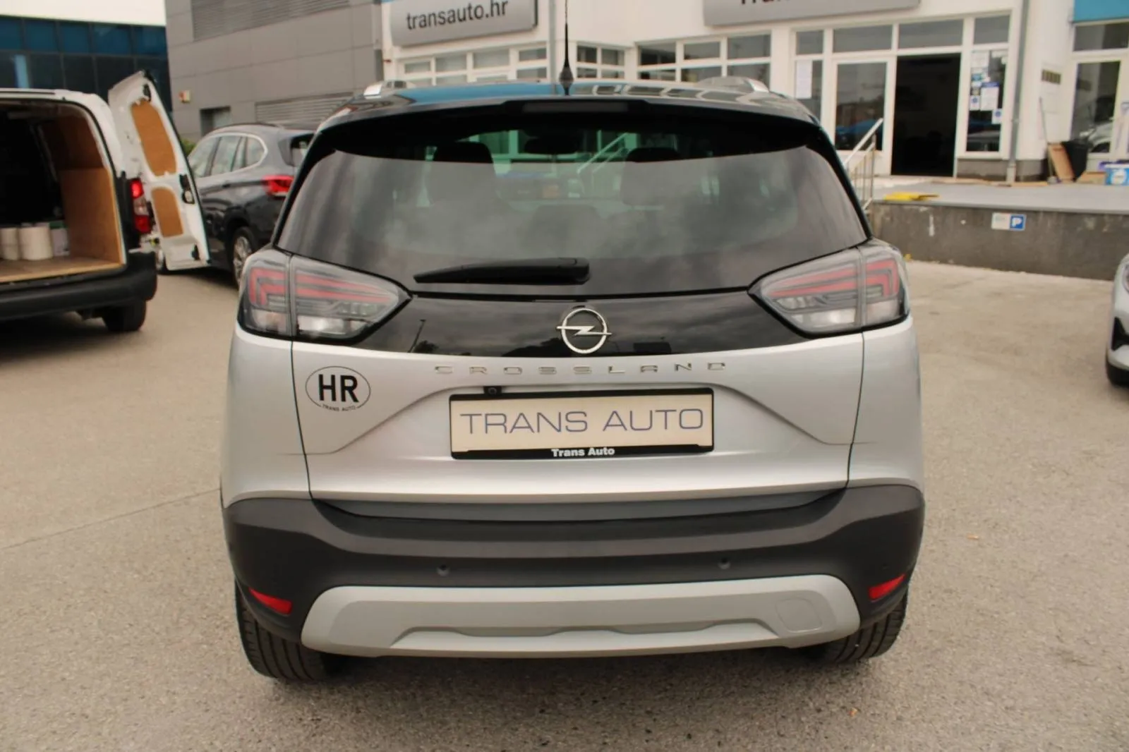 opel crossland 1.2 turbo ultimate *led,navigacija,kamera* - slika 6