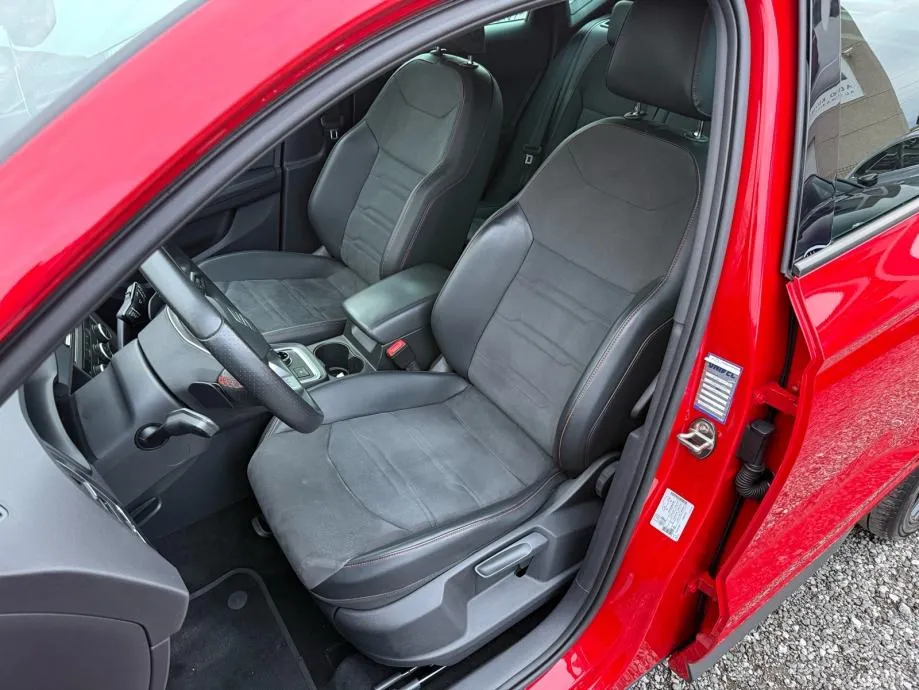 seat ateca 2,0 tdi dsg fr 4x4 °virtual°velika navi°alcantara°leasing° - slika 19