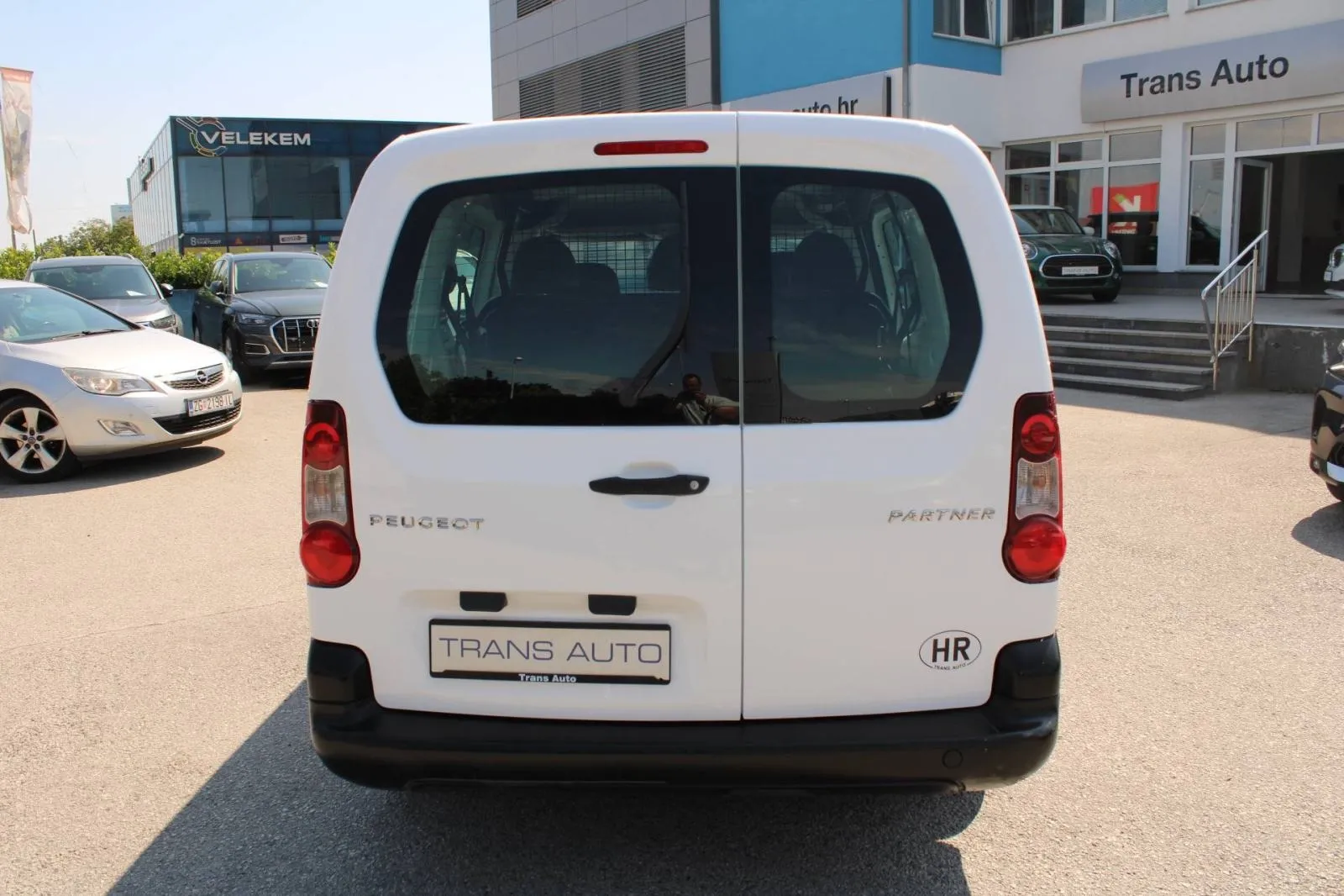 peugeot partner 1.6 hdi 100 produženi *klima* - 5 sjedala, 2017 god. - slika 5