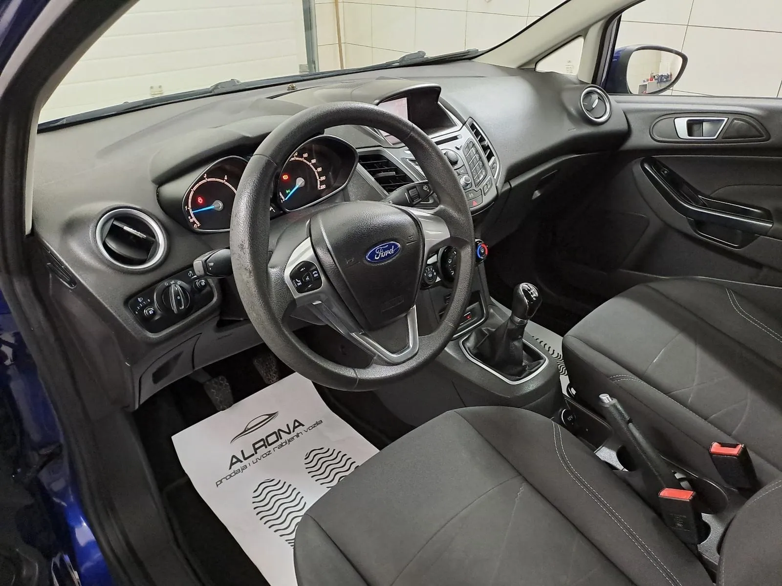 ford fiesta 1.5 tdci*jamstvo* navi,novi zupčasti+servis,zimski kotači - slika 9