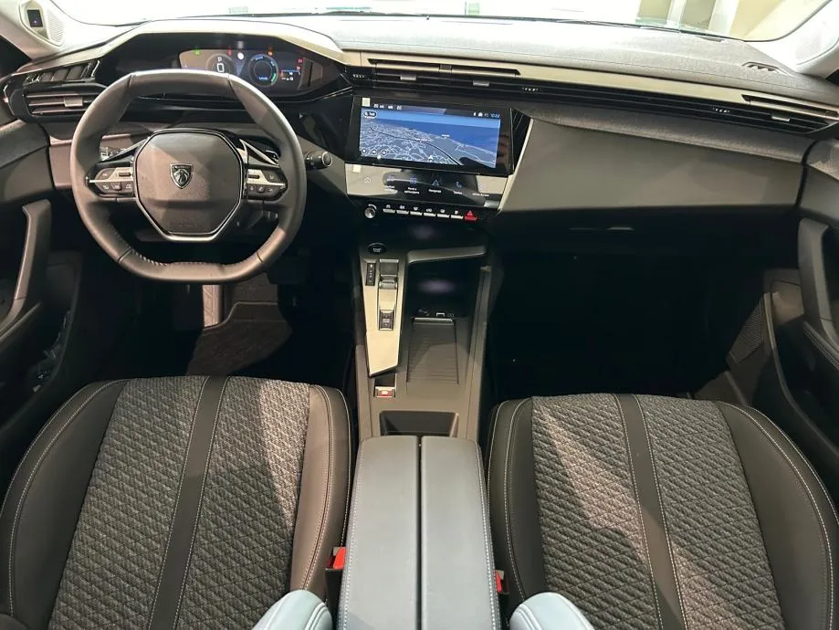peugeot 308 allure hybrid 145 e-dcs6 - model 2026 - redizajn !!! - slika 13