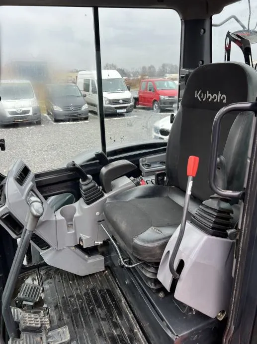 kubota kx057-4 - slika 14