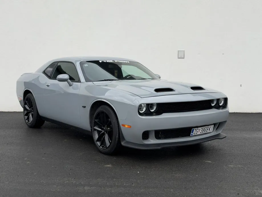 dodge challenger sxt 3,6 v6 - slika 3